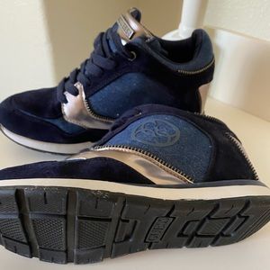 Guess Dark Blue Fabric Sneakers